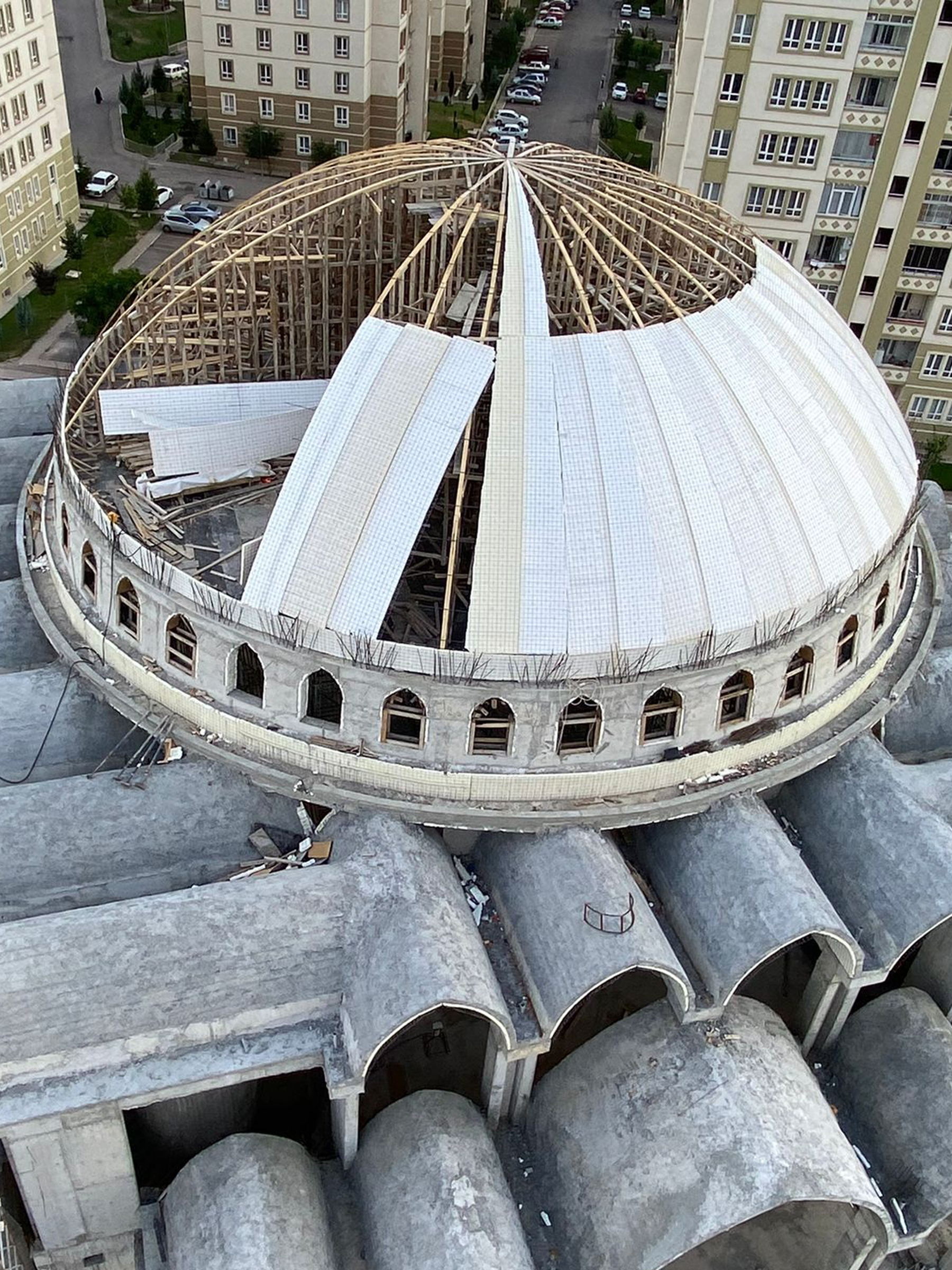 Cami Kubbe ve Kemer Sistemleri